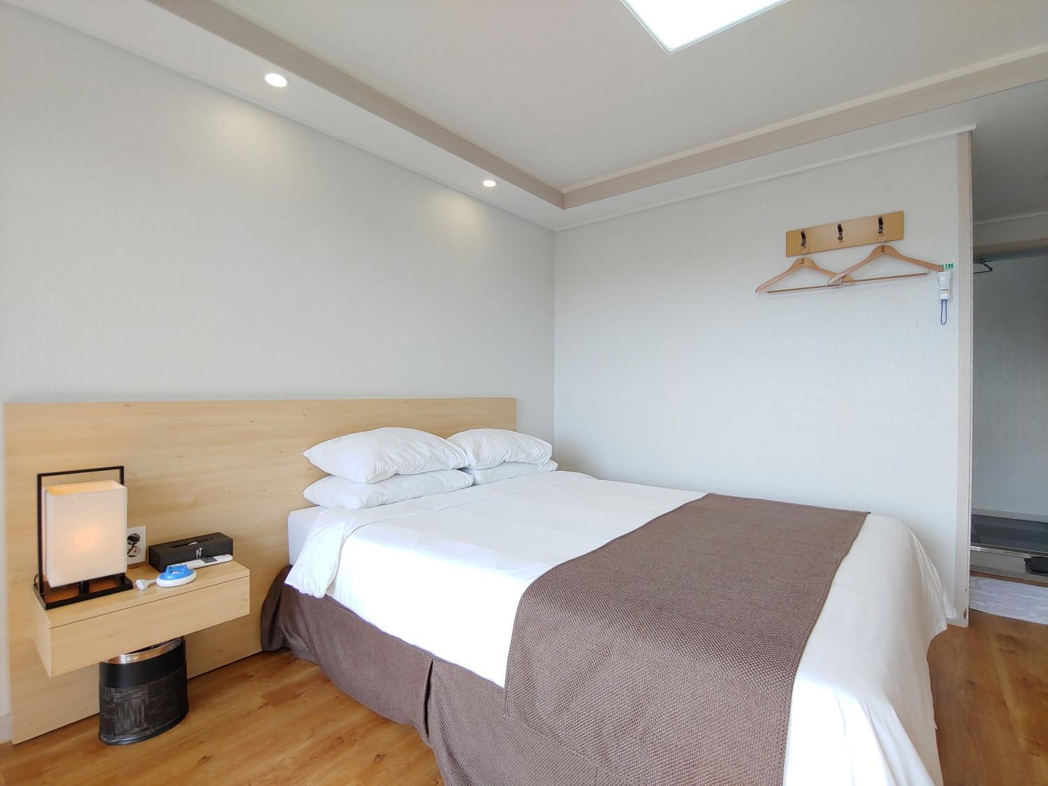 Jeju Lavender Hotel Seogwipo Eksteriør billede