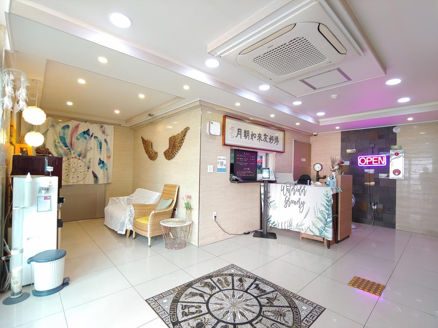 Jeju Lavender Hotel Seogwipo Eksteriør billede